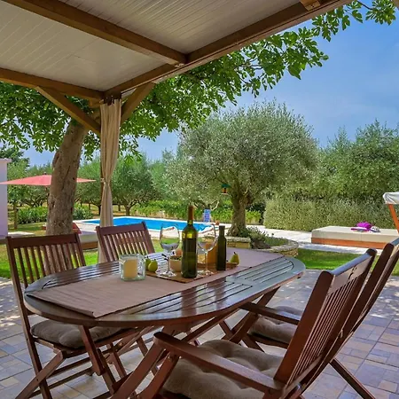 Casa Oliveto * Marčana