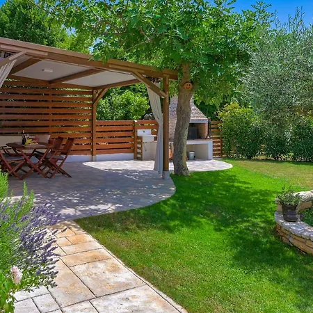 Casa Oliveto Marcana